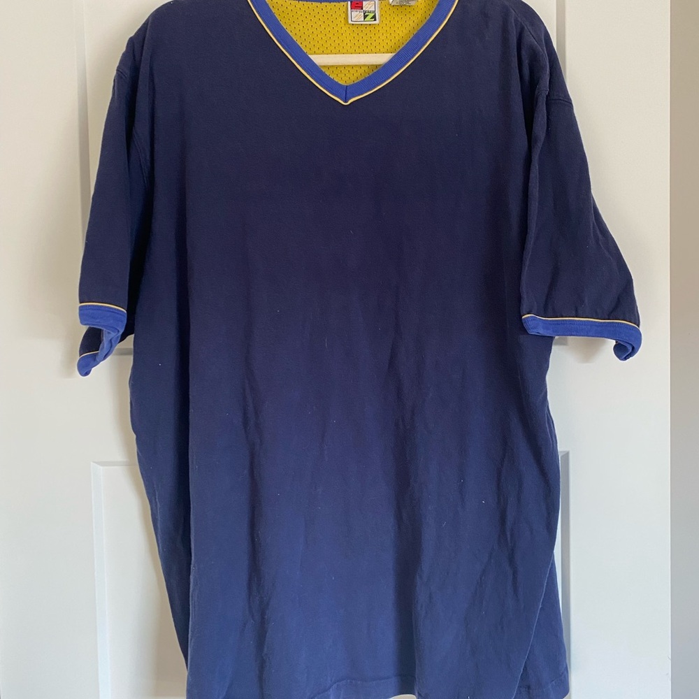 Vneck tee